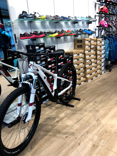 Intersport Outdoor Shop Dosses - Thumbnail