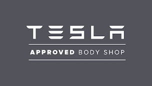 Photo n°8 de D-BOSSTECH Carrosserie à Annecy (Service de débosselage automobile)