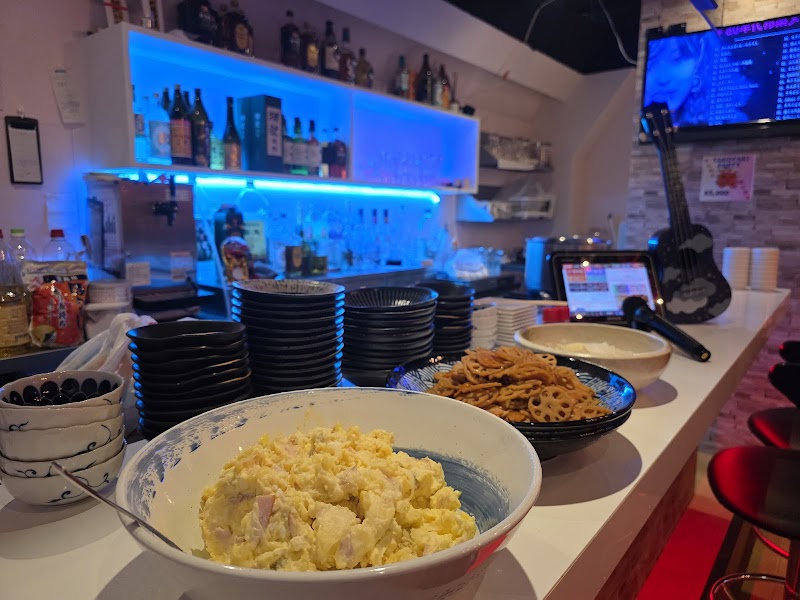 居酒屋カラオケスナックぷちおばんざい屋 楓