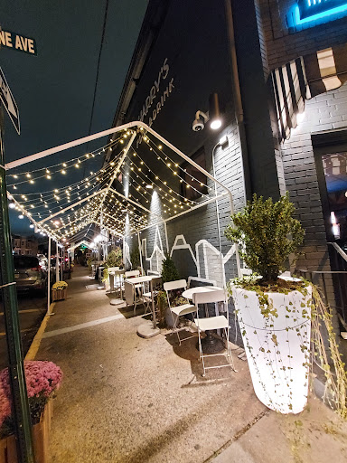 Harry’s Food and Drink - Thumbnail