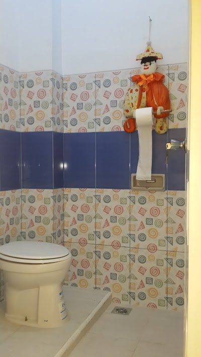 Photos of Umyah Kost Lia