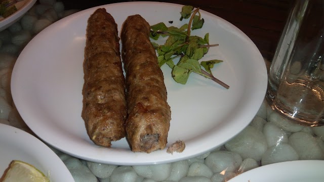 Tavaa Restaurant