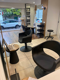 Photo n°9 de Le Salon De Stéphanie à Verrières-le-Buisson (Salon de coiffure)