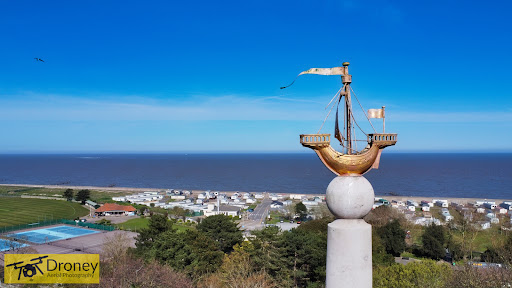 The Lowestoft Naval Memorial - Thumbnail