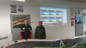 Photo n°2 de Slot 79 à La Mothe-Saint-Héray (Association pour la jeunesse)