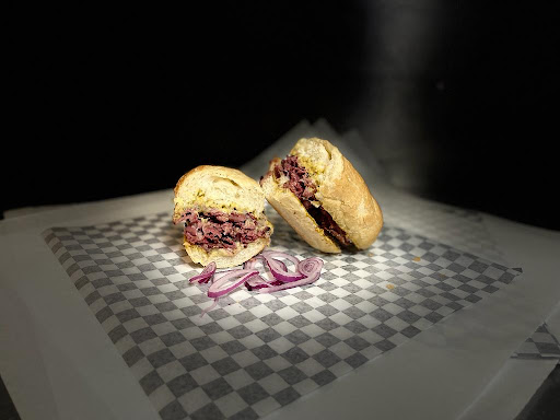 Summit Deli - Visual