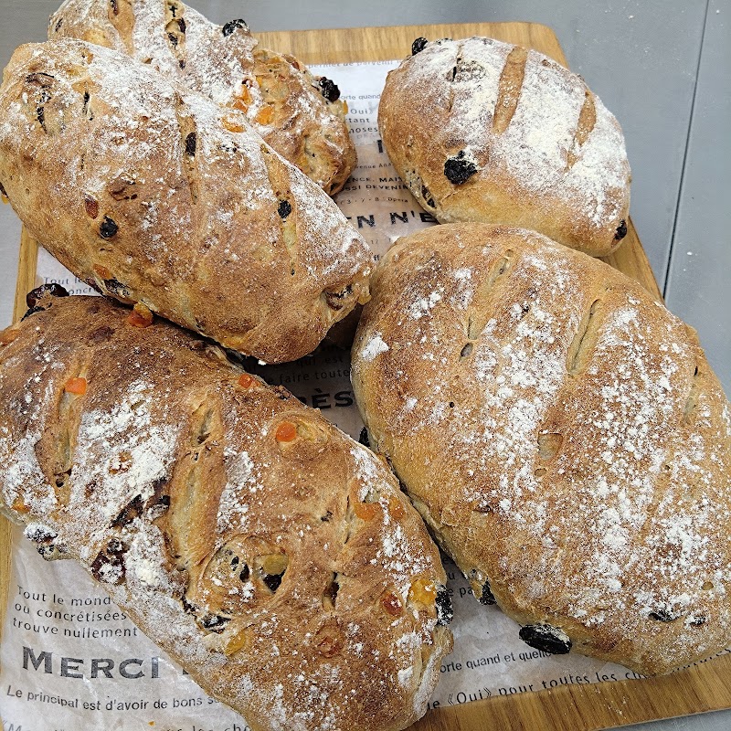 カフェ余目製パン