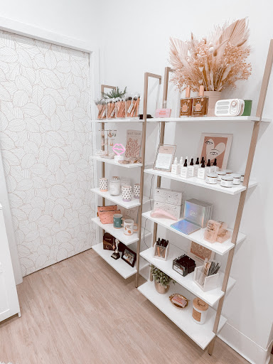 Glam Room Beauty Studio - Thumbnail