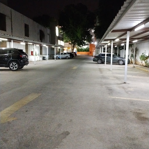Estacionamiento público del centro médico pensiones - Thumbnail
