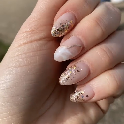 Billionails - Thumbnail