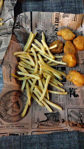 Photo 1 - Burger Royale