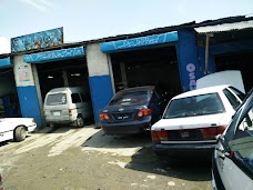 Auto Workshops Market abbottabad