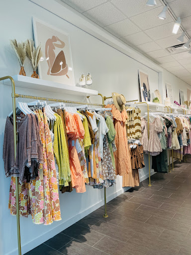 Malibu Fox Boutique - Thumbnail