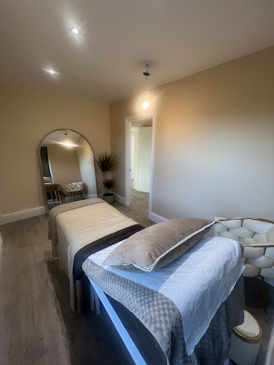 Cheadle Holistics & Medi Spa