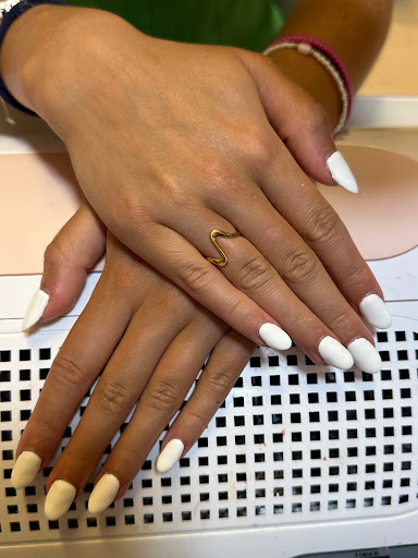 MARISA MASSAGE & NAIL