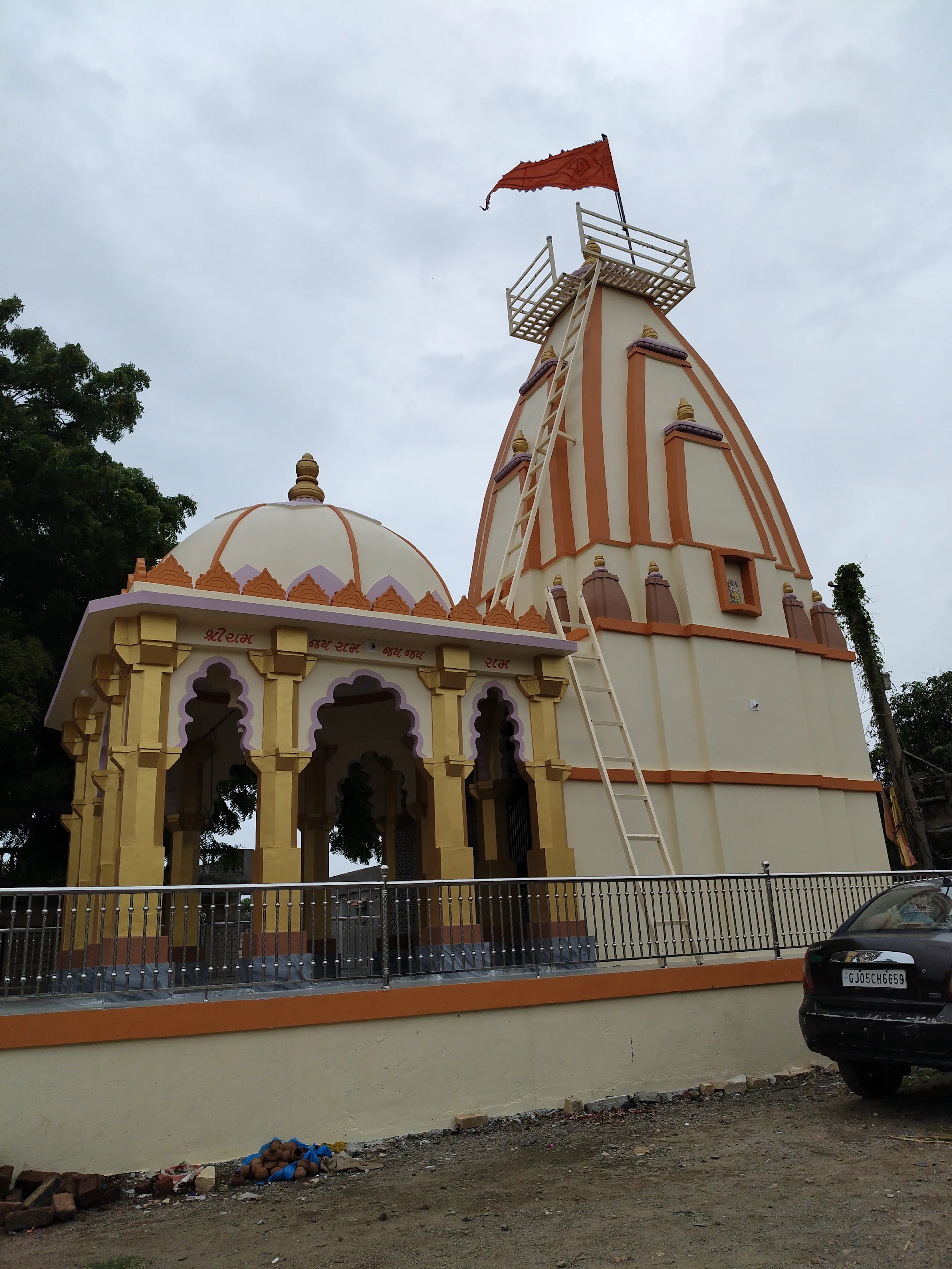 Jay Dwarkadhish pan