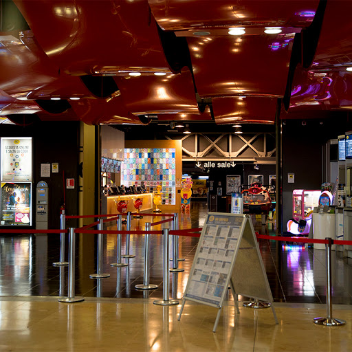 UCI Cinemas - Visual