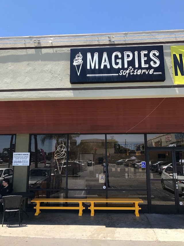 Magpies Softserve