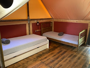 Photo n°6 de Camping l'oignon fait la force à Rochechouart (Camping à la ferme)