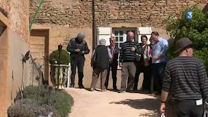 Photo n°5 de Manoir de la Garde à Porte des Pierres Dorées (Organisateur d'exposition)