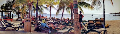 Photos of Jan Thiel Beach