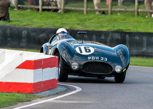 Classic Autos of Kings Langley - Thumbnail