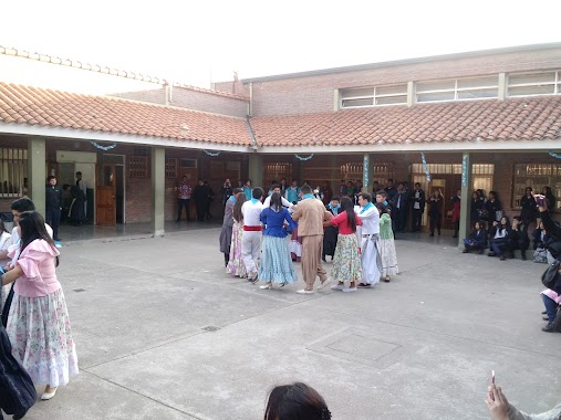 Colegio N° 5028-Reyes Católicos, Author: Tomás Díaz