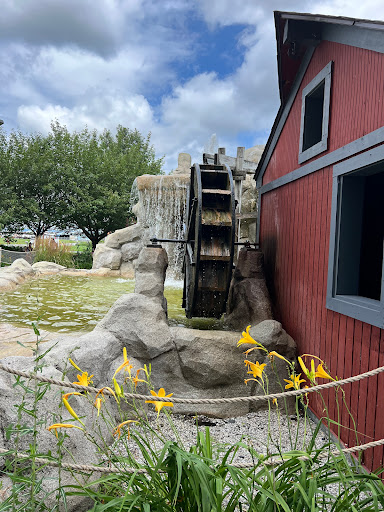 Two T's Family Entertainment Center Gallery - United States