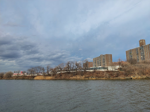 Hunts Point Riverside Park - Thumbnail
