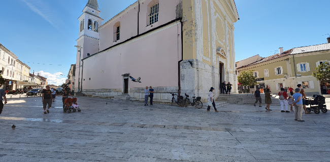 Trg Slobode 1, 52440, Poreč