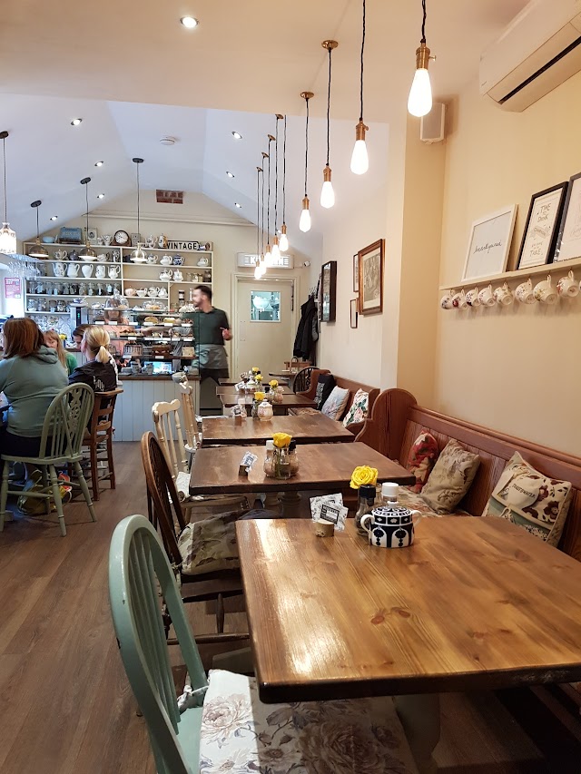 The Apple Tree Gift Shop and Teahouse