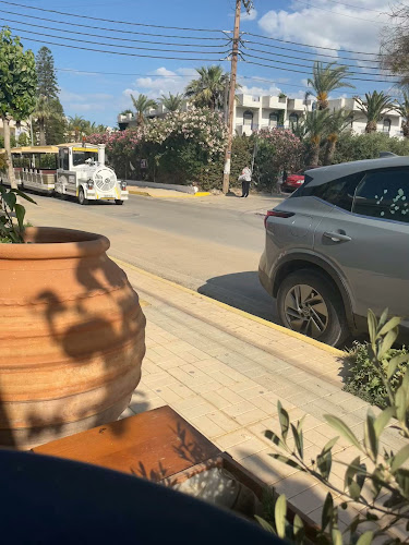 Μεζεδοπωλείο "Λάζαρος" - Εστιατόριο