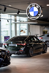 Photo n°8 de BMW Pautric Lyon Sud à Vénissieux (Vendeur de voitures d'occasion)