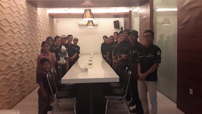 Photos of Surabaya Car Rental : Putera Mentari