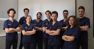 Photo n°6 de Docteur Michael Arroche - Chirurgien Dentiste - Implantologie - à Levallois-Perret (Cabinet d'implants dentaires)