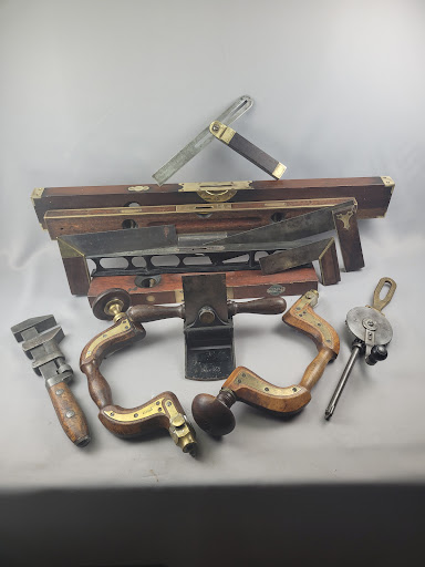Whitney House Antiques Tool Shop - Thumbnail