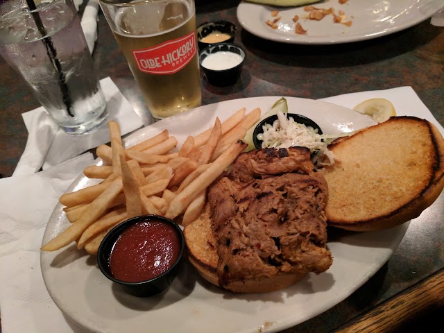 Olde Hickory Tap Room