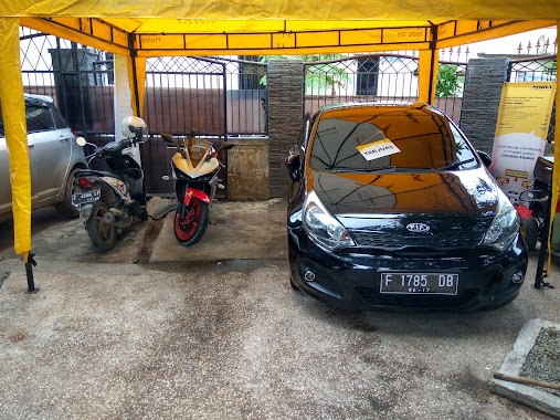 ALMIRA MOTOR ( SHOWROOM MOBIL BARU DAN BEKAS SERTA BENGKEL MOBIL DAN MOTOR ), Author: My name