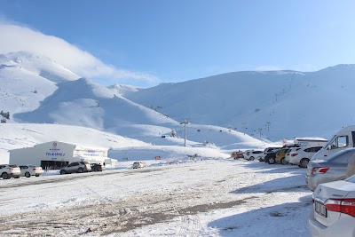 Nikfer Bozdağ Kayak Merkezi