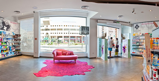 Farmacia Aguadulce Gallery - Spain
