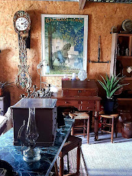 Photo n°1 de Brocante Le Grenier Normand à Sainte-Honorine-la-Guillaume (Magasin de meubles)