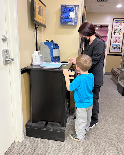 My Kids Hometown Dentist, Bobby Stanislawski, DDS - Thumbnail
