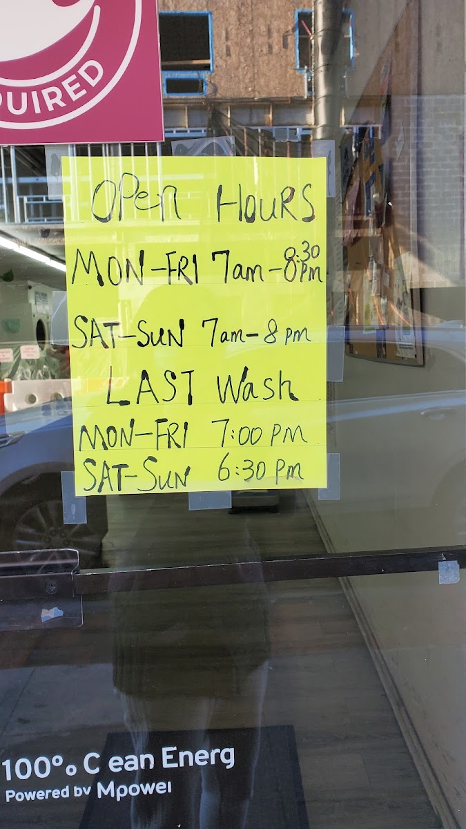 Chin Chin Laundromat & Cleaners laundromat interior in Jersey City, NJ