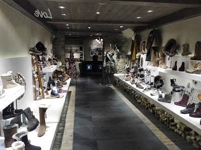 Photos of Arr&oacute; Shoes S.C.