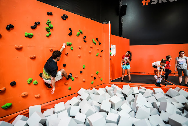 Grunwaldzka 108, 84-230 Rumia