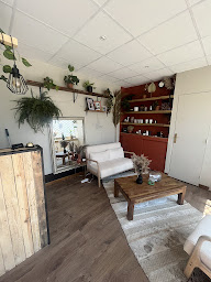 Photo n°22 de Natural'ink - Salon de tatouage à Anet (Salon de piercing)