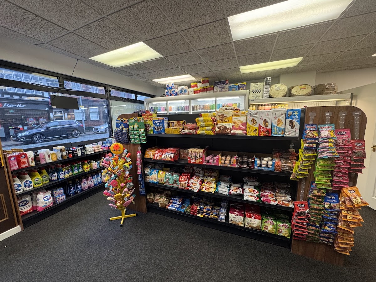 Nosh mini market