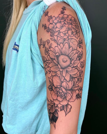 Ink & Ivy Tattoo Studio - Thumbnail
