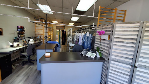 Couture on Grand Cleaners & Alteration