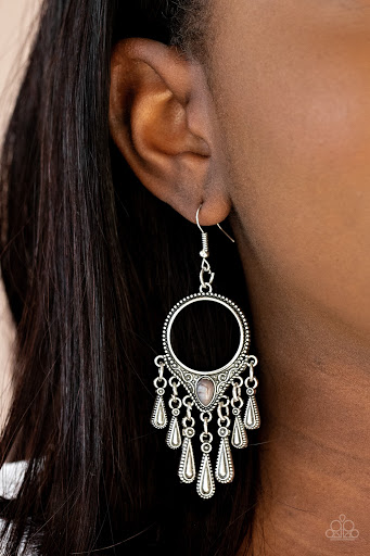 Simple Treasures with Paparazzi Gallery - United States
